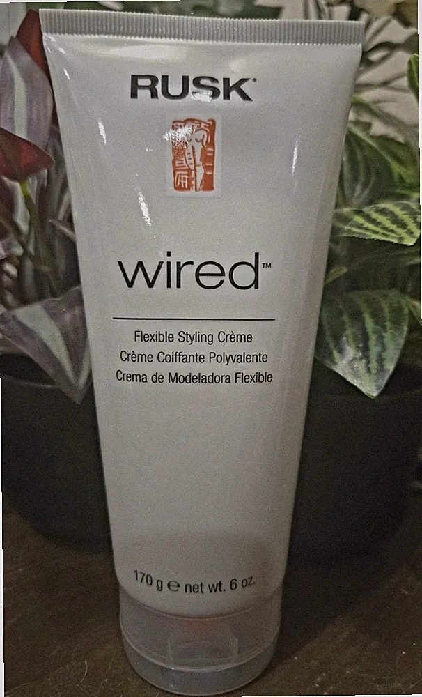 Discontinued! Rusk Designer Collection Wired Flexible Styling Crème 6 Fl. Oz